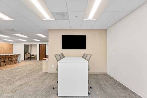 Management Office Tisch Tower 40 (2)