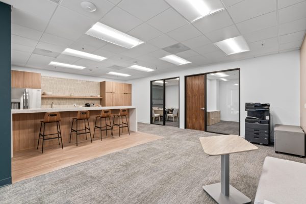 Management Office Tisch Tower 40 (6)