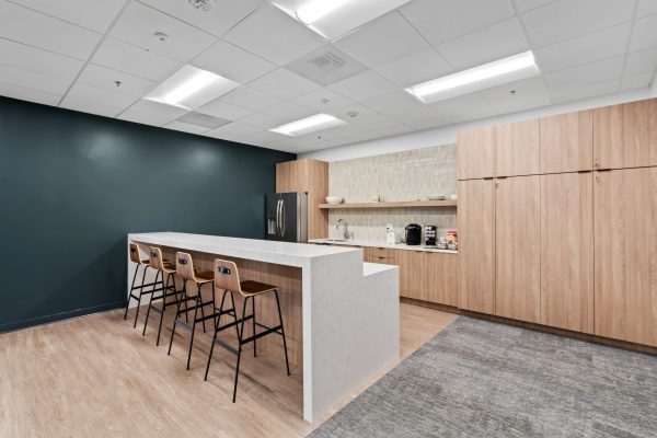 Management Office Tisch Tower 40 (9)